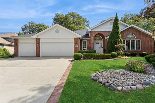 1807 Nottingham, Woodridge, IL 60517