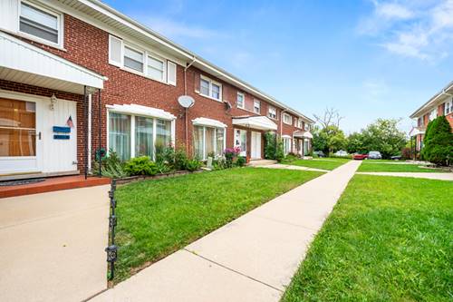 8929 Robin Unit D, Des Plaines, IL 60016