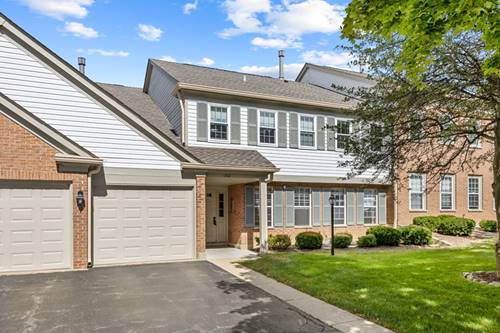 1300 Woodside Unit B1, Schaumburg, IL 60193