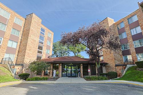 500 W Huntington Commons Unit 147, Mount Prospect, IL 60056