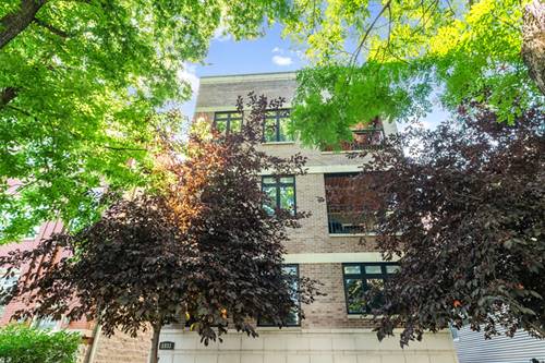 1833 W Addison Unit 2, Chicago, IL 60613