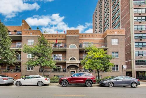 4301 N Sheridan Unit 202, Chicago, IL 60613