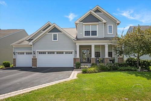 747 Heartland, South Elgin, IL 60177