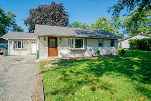 13 Deer Path, Lake In The Hills, IL 60156