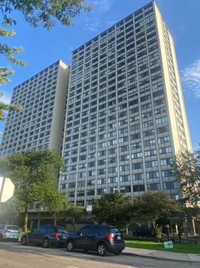 4800 S Lake Park Unit 909A, Chicago, IL 60615