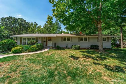 24 S Grant, North Aurora, IL 60542