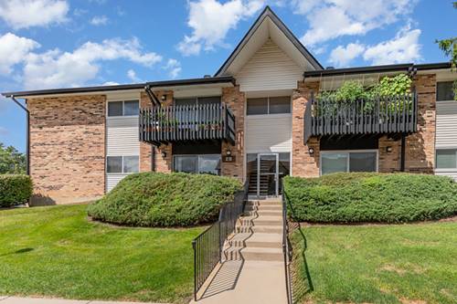 2B Kingery Quarter Unit 207, Willowbrook, IL 60527