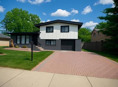 3010 Covert, Glenview, IL 60025