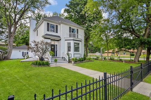 426 Elm, Batavia, IL 60510