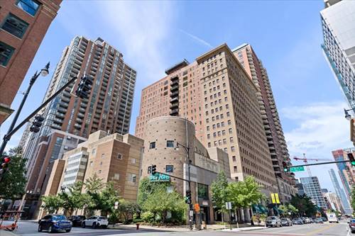40 E 9th Unit 1303, Chicago, IL 60605