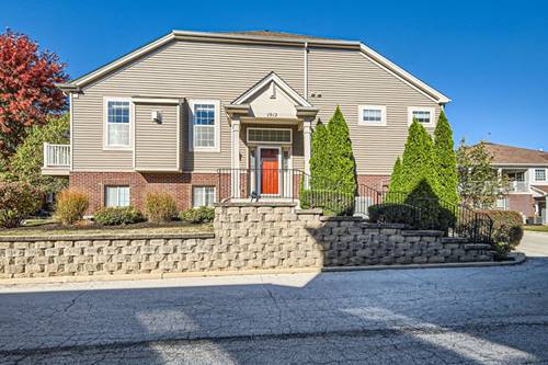 1912 Oxley, Naperville, IL 60563