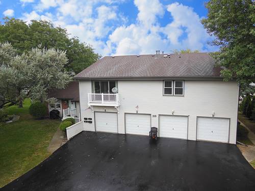 319 Indiana Unit D, Bloomingdale, IL 60108
