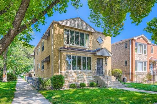 4924 W Montrose, Chicago, IL 60641