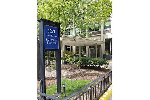 1255 N Sandburg Unit 1001, Chicago, IL 60610