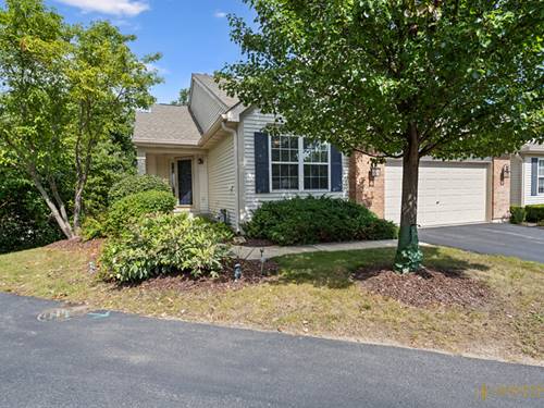 1047 Fairway, Fox Lake, IL 60020