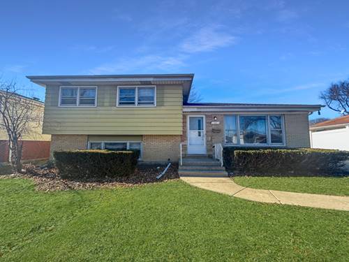 10 N Adams, Addison, IL 60101