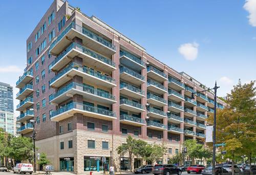 920 W Madison Unit B8, Chicago, IL 60607