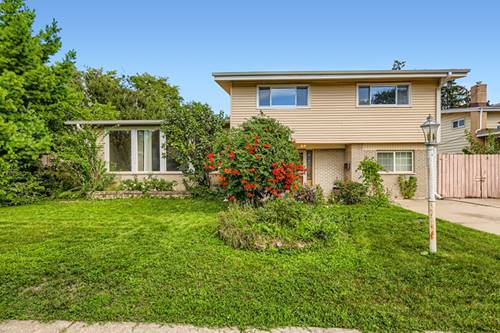 521 Michael Mnr, Glenview, IL 60025