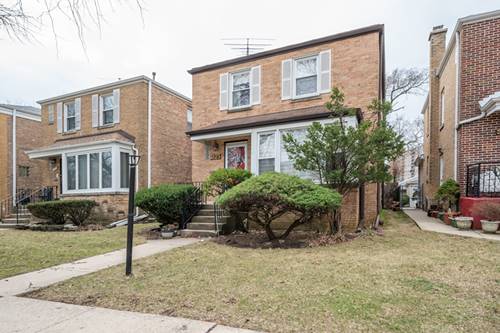 3123 W Chase, Chicago, IL 60645