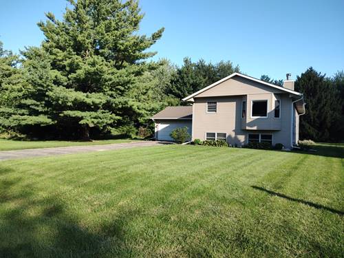 135 Liverpool, Poplar Grove, IL 61065