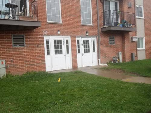 129 Elk Unit 329, Carol Stream, IL 60188