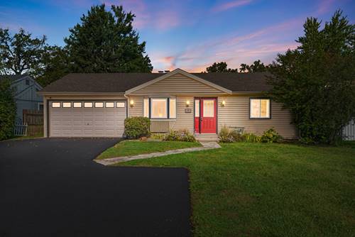 188 Oakwood, Antioch, IL 60002