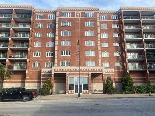 675 Pearson Unit 710, Des Plaines, IL 60016