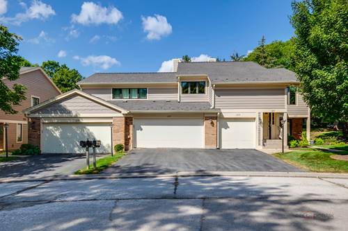 1217 Gulfstream Unit 0, Libertyville, IL 60048