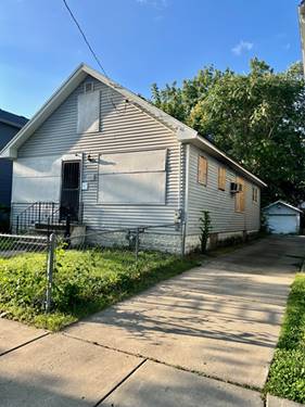 440 Center, Aurora, IL 60505