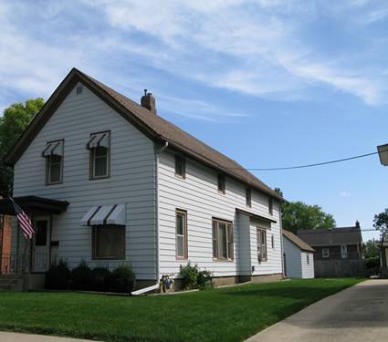 719 Oak, Aurora, IL 60506