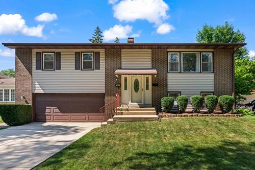 1422 S Robert, Mount Prospect, IL 60056