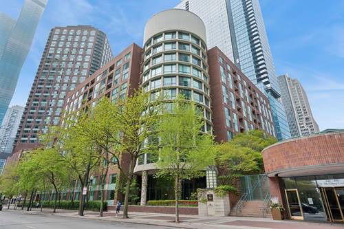 440 N Mcclurg Unit 918, Chicago, IL 60611