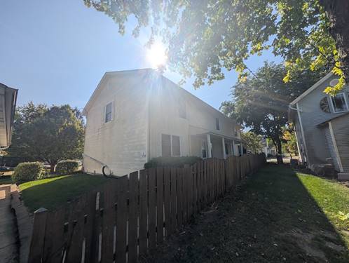 142 E Lincoln Unit C, Waterman, IL 60556