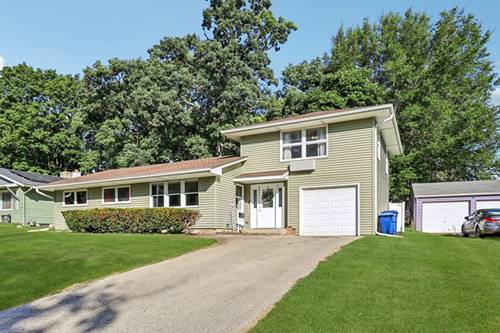 114 Joanne, Dekalb, IL 60115
