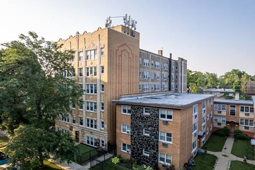 1521 W Sherwin Unit 106, Chicago, IL 60626