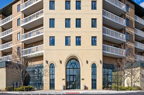 1500 S Ardmore Unit 408, Villa Park, IL 60181