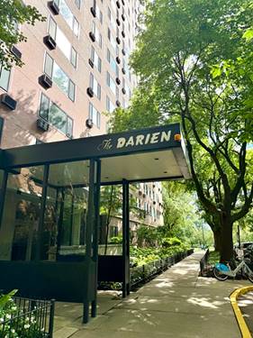 3100 N Lake Shore Unit 208, Chicago, IL 60657