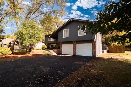 1245 Winaki, Algonquin, IL 60102