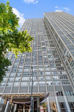 655 W Irving Park Unit 2210, Chicago, IL 60613