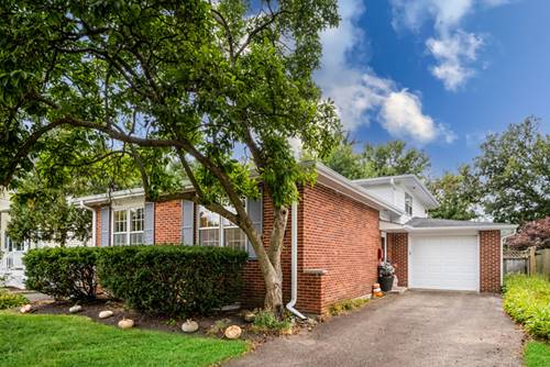 1823 Milton, Northbrook, IL 60062