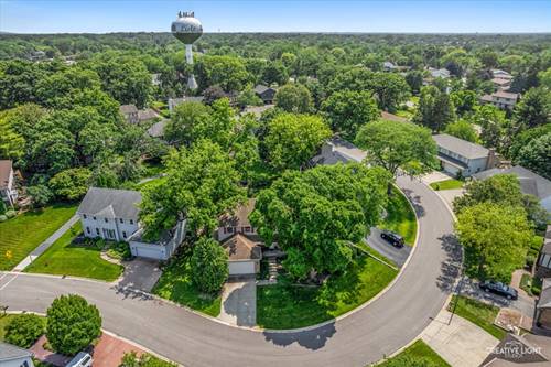 6382 Twin Oaks, Lisle, IL 60532