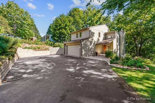 7N905 Woodcliff, South Elgin, IL 60177