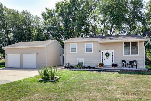 605 Clover, Round Lake Beach, IL 60073