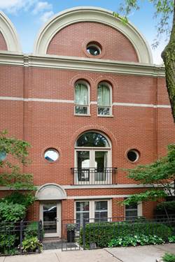 1927 N Dayton, Chicago, IL 60614
