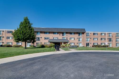 560 E Lawrence Unit 307, Roselle, IL 60172
