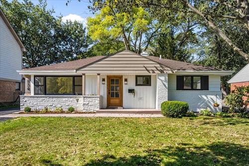 834 Meadowlark, Glenview, IL 60025