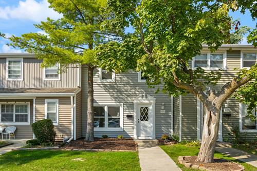 831 Mansfield, Schaumburg, IL 60194