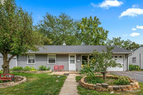 1563 Cambridge, Aurora, IL 60506