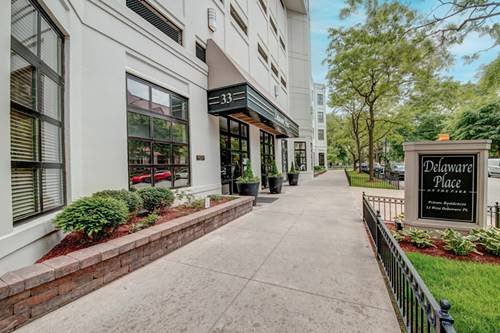 33 W Delaware Unit 19H, Chicago, IL 60610