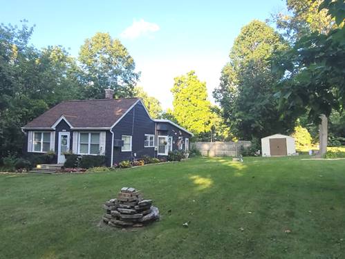 6N897 Roosevelt, St. Charles, IL 60174